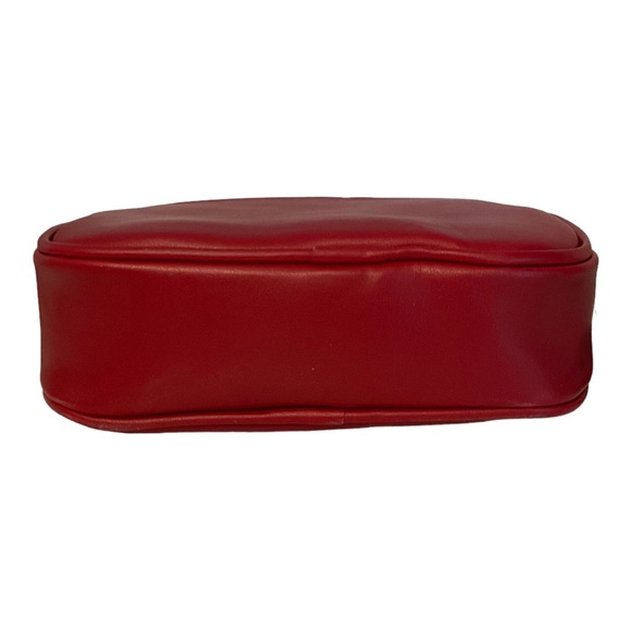 Bebe Kayla Camera Crossbody - Picture 7 of 7